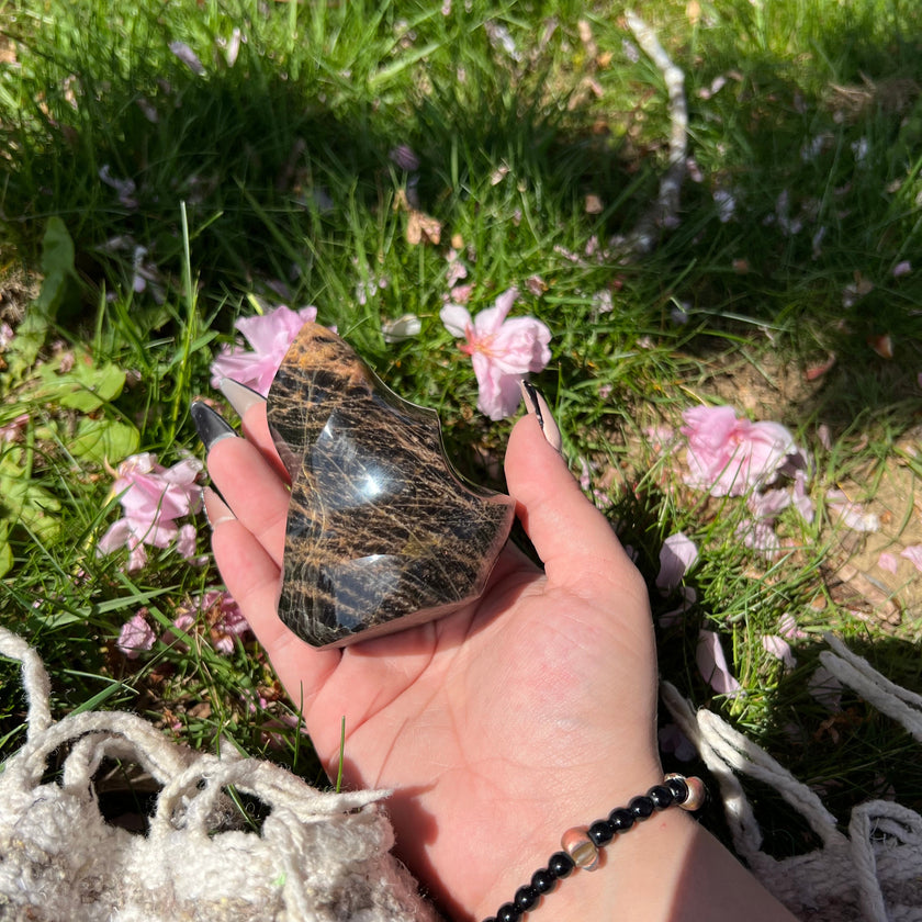 Black Moonstone Flame