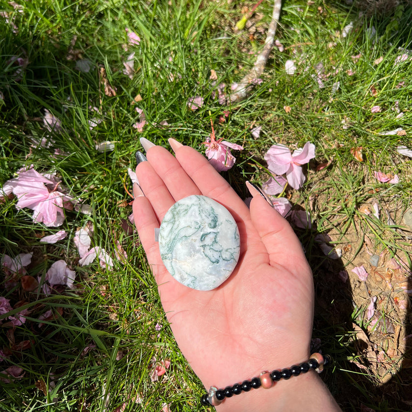 Moss Agate Palm Stone