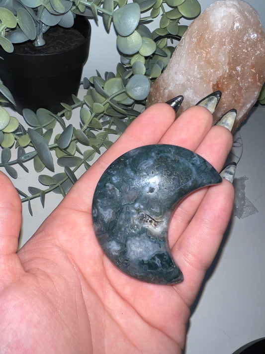 Moss Agate Moon Carving A