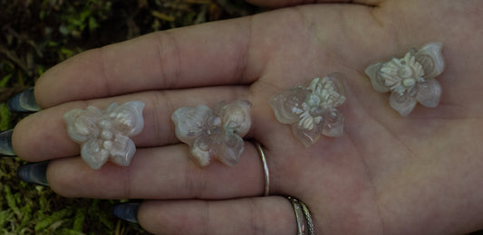 Mini Flower Agate Butterfly Carving